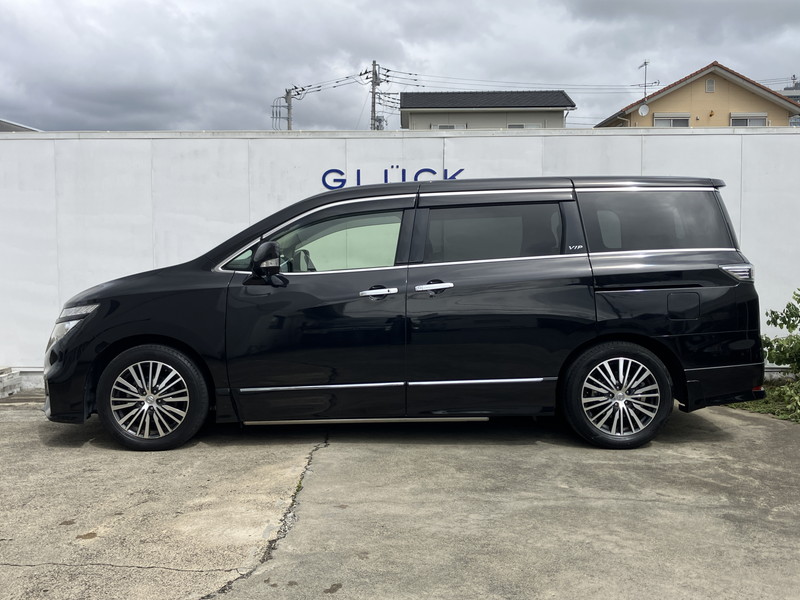 日産 エルグランド 中古車