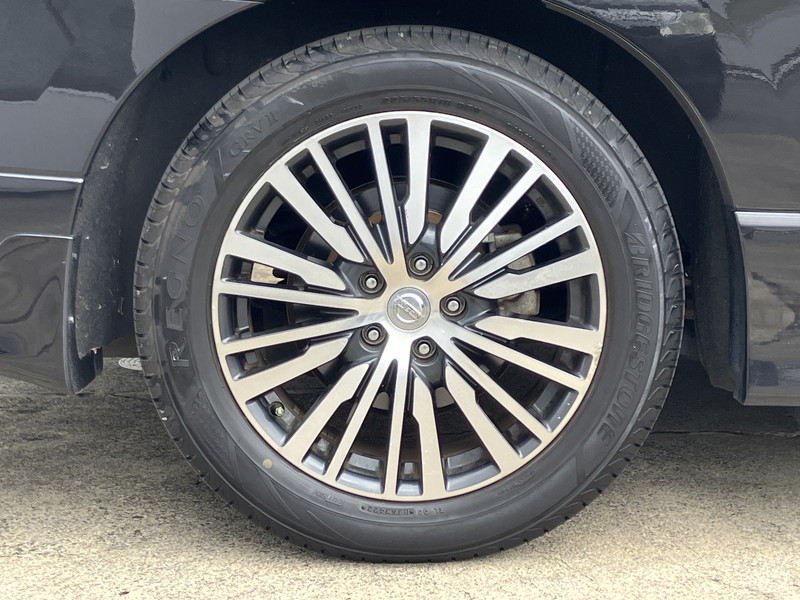日産 エルグランド 中古車