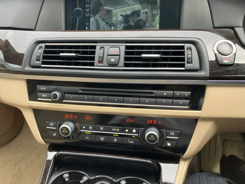 BMW 5シリーズ 中古車