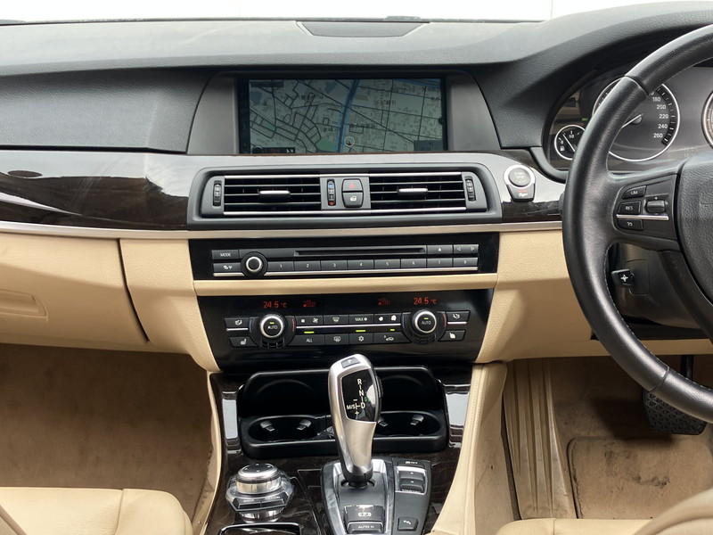 BMW 5シリーズ 中古車