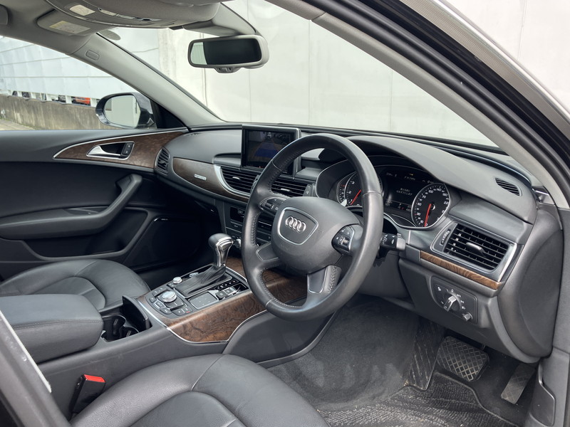 アウディ A6 中古車