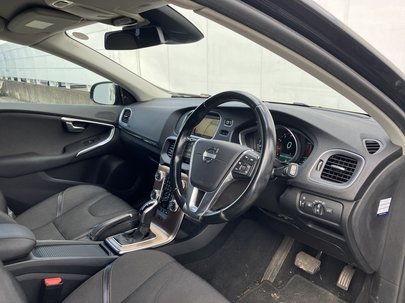 ボルボ V40 中古車