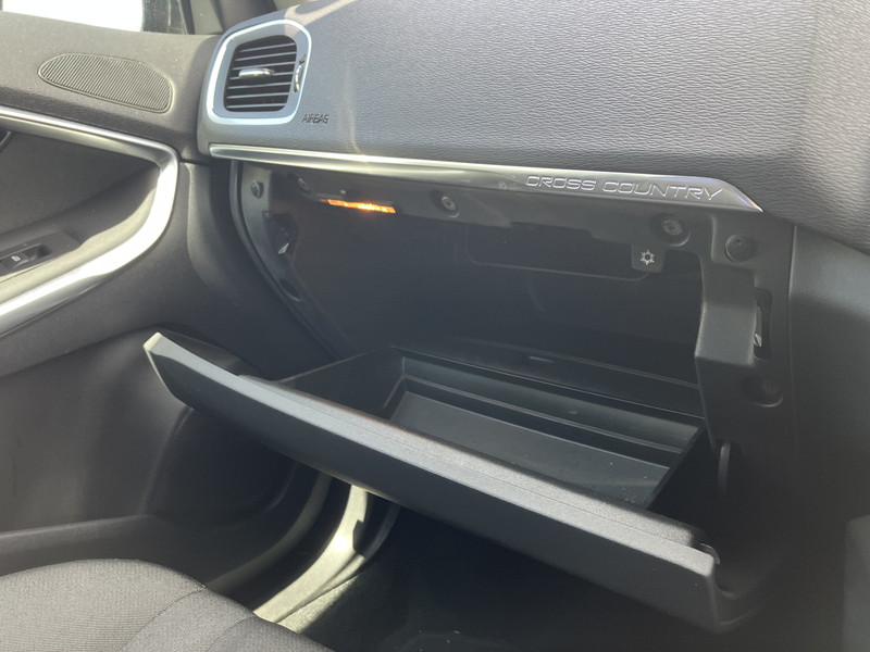 ボルボ V40 中古車