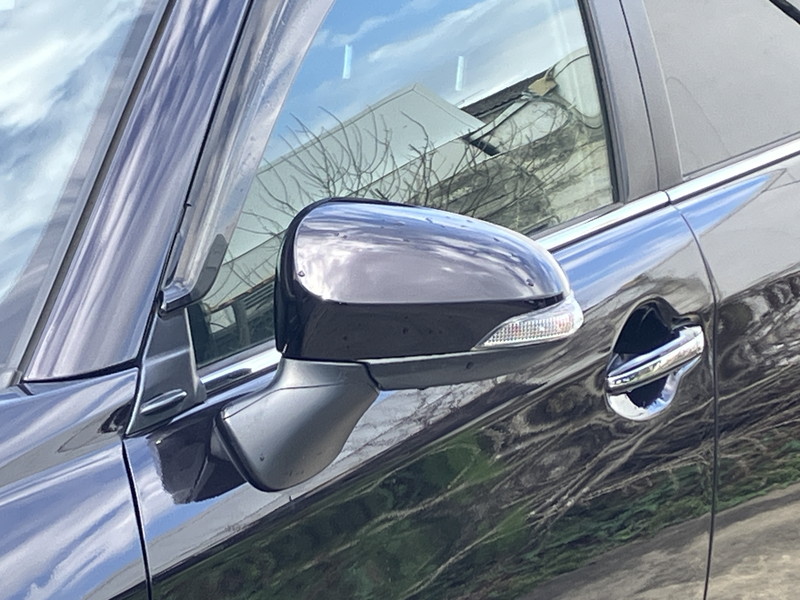トヨタ カローラフィールダー 中古車