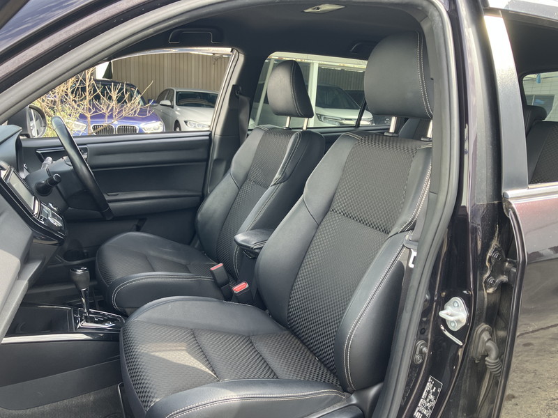 トヨタ カローラフィールダー 中古車