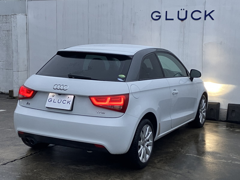 アウディ A1 中古車