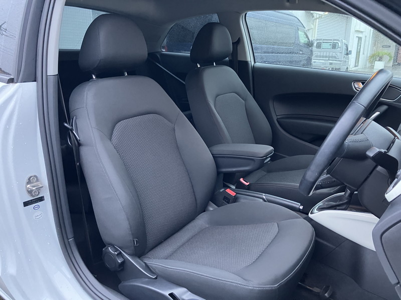 アウディ A1 中古車