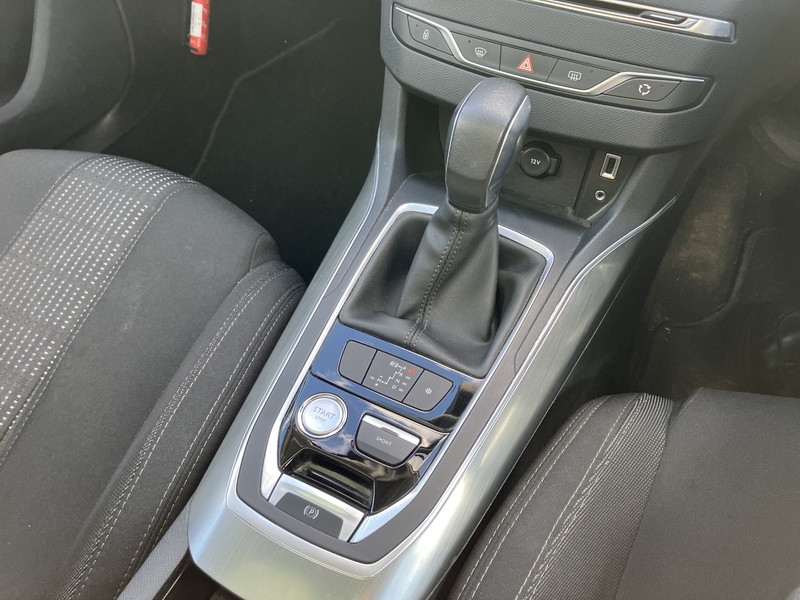 プジョー 308 中古車
