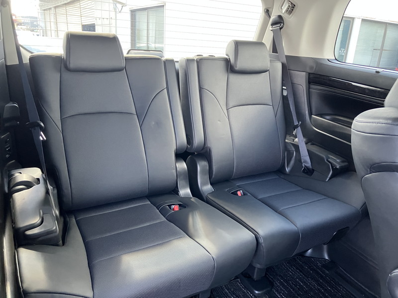 トヨタ ヴェルファイア 中古車