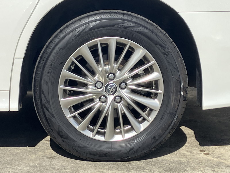 トヨタ ヴェルファイア 中古車