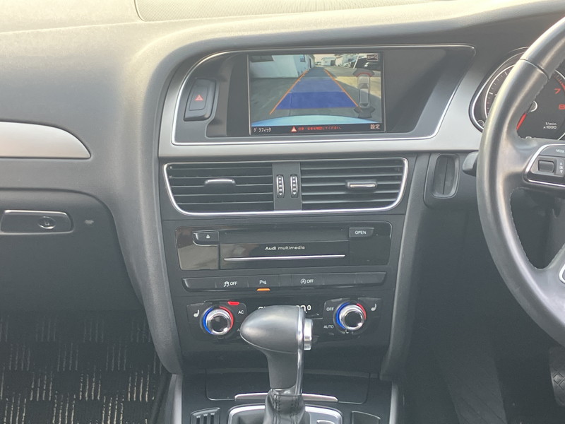 アウディ A4アバント 中古車