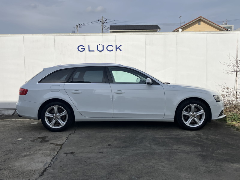 アウディ A4アバント 中古車