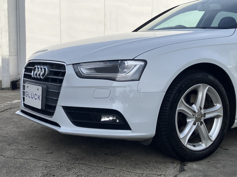 アウディ A4アバント 中古車