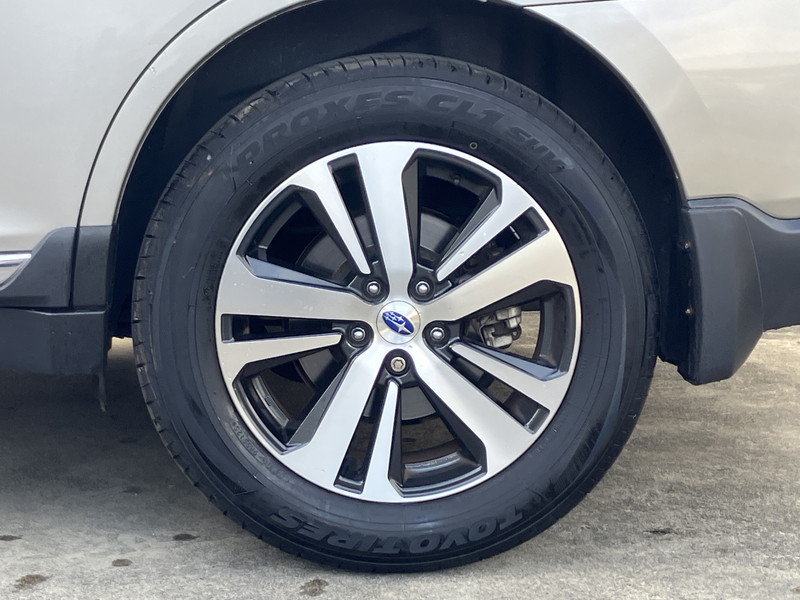 スバル アウトバック 中古車