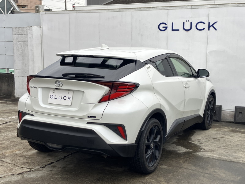 トヨタ C-HR 中古車