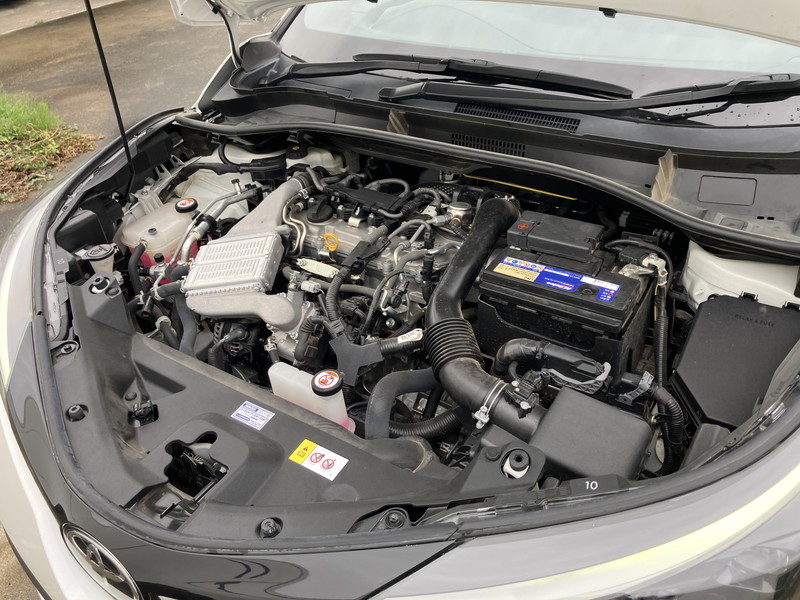 トヨタ C-HR 中古車
