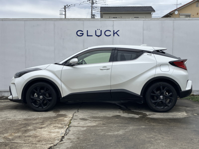 トヨタ C-HR 中古車