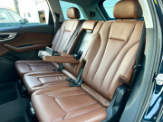 アウディ Q7 中古車