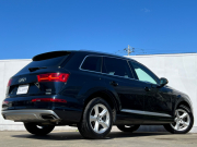 アウディ Q7 中古車