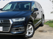 アウディ Q7 中古車