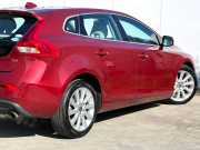 ボルボ V40 中古車