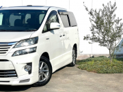 トヨタ ヴェルファイア 中古車