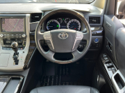 トヨタ ヴェルファイア 中古車