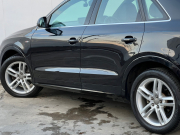 アウディ Q3 中古車