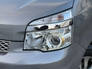 トヨタ VOXY 中古車