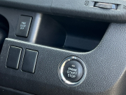 トヨタ VOXY 中古車