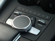 アウディ A4アバント 中古車