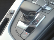 アウディ A4アバント 中古車