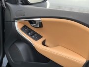 ボルボ V40 中古車