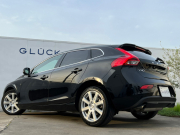 ボルボ V40 中古車