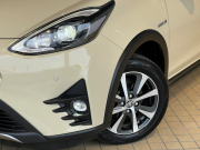 トヨタ アクア 中古車