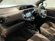 トヨタ アクア 中古車