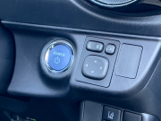 トヨタ アクア 中古車