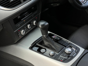 アウディ A6 中古車