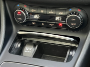 メルセデスベンツ GLA 中古車