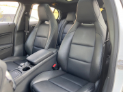 メルセデスベンツ GLA 中古車