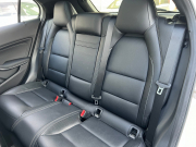 メルセデスベンツ GLA 中古車