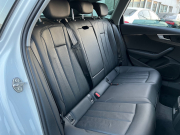 アウディ A4 中古車