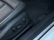 アウディ A4 中古車