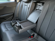 アウディ A4 中古車