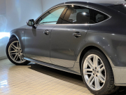 アウディ A7 中古車