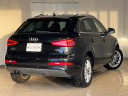 アウディ Q3 中古車