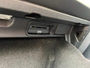 アウディ Q3 中古車