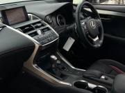 レクサス NX 中古車