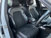 アウディ Q3 中古車