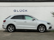 アウディ Q3 中古車